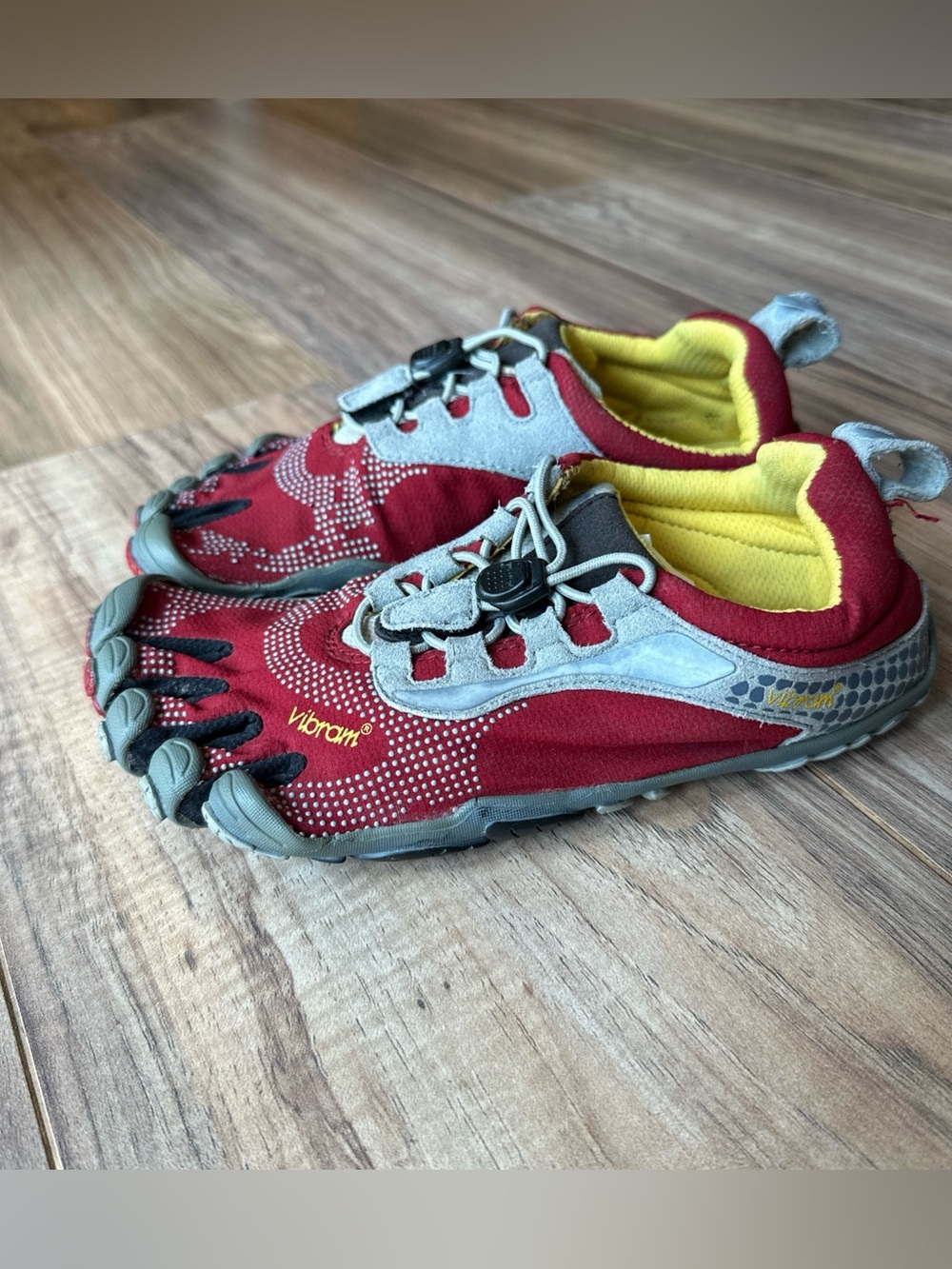 Vibram FiveFingers Bikila LS Size 36 Red Grey Yellow Shoes Barefoot Minimalist